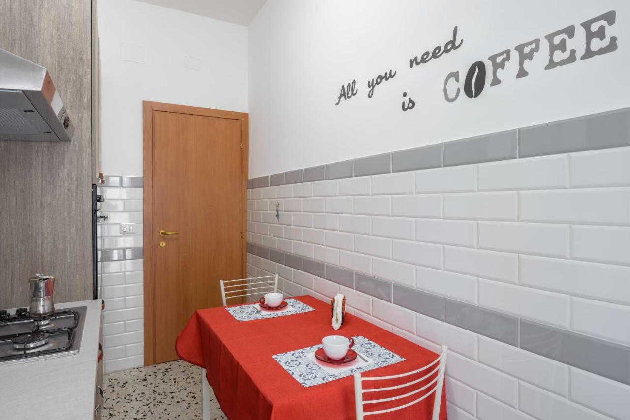 La Casa Di Giulia Apartment Рим Екстериор снимка